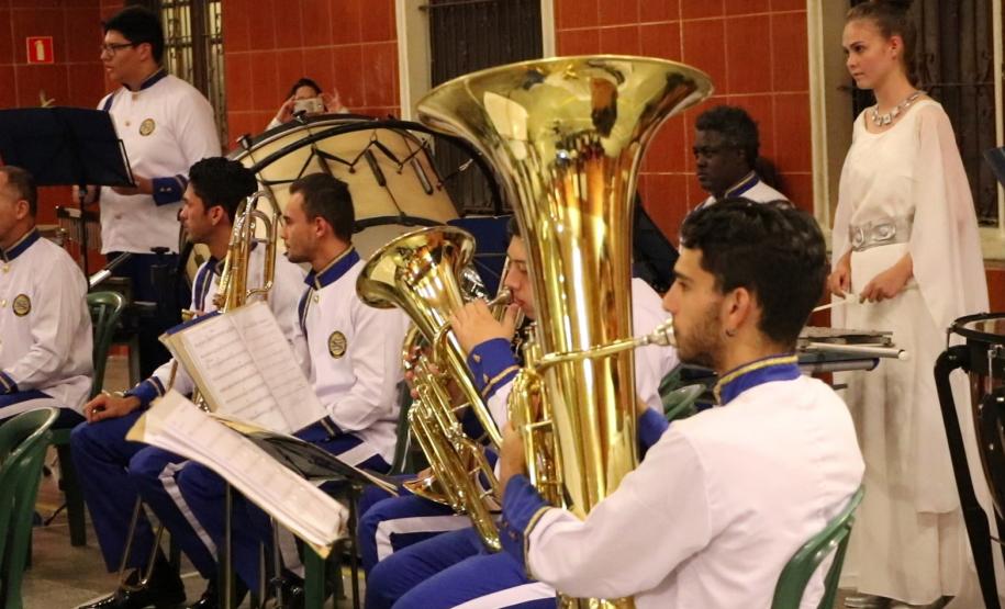 09 Apresentação da banda Sinfônica Bento Mossurunga no Instituto de Educação do Paraná