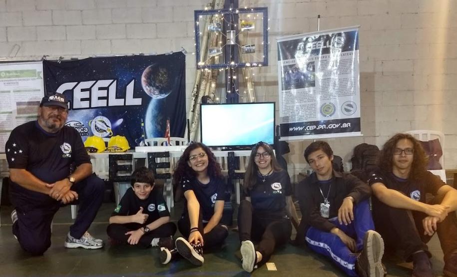 Os estudantes do Colégio Estadual do Paraná (CEP) se destacaram no VI Festival de Minifoguetes 2019, promovido pela Universidade Federal do Paraná (UFPR).